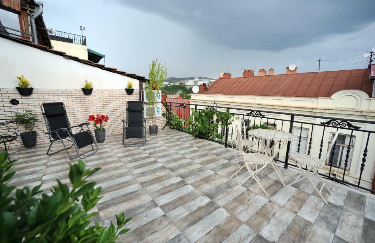 Baoma Hotel Tbilisi Ngoại thất bức ảnh